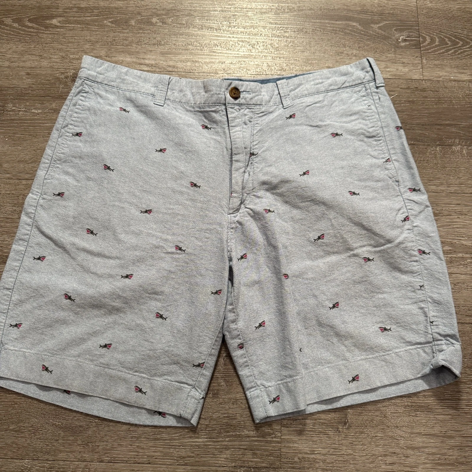 J Crew Shorts Mens 36 Blue Gramercy Shark AOP 100% Cotton Casual Summer 8.5"