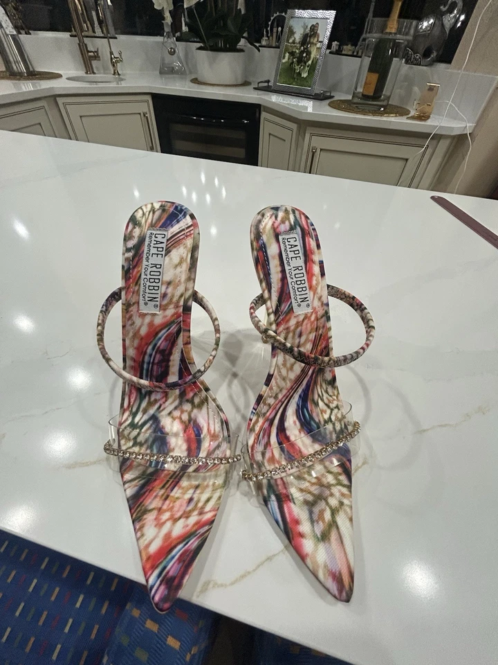 CAPE ROBBIN ROCHELA MULTICOLOR SLIDE IN STILETTO SEXY SANDALS 8 GOLD HEELS - Image 2 of 4