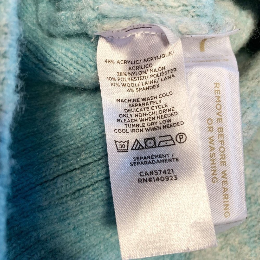 Loft Long Sleeve Snowflake Patchwork Quarter Zip … - image 3