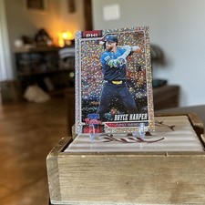 Bryce Harper 2026 Topps Series 1 Celebration Confetti Parallel #250 Phillies