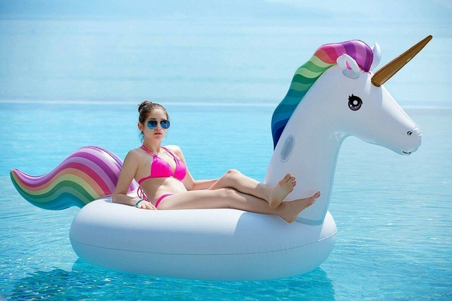 jasonwell unicorn float