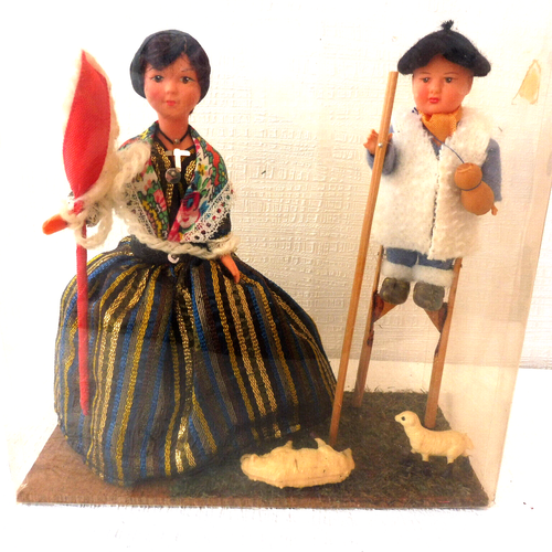 ANCIENNE PETITE POUPÉE RÉGIONALE RÉGION FOLKLORIQUE SAVOIE COLLECTION
