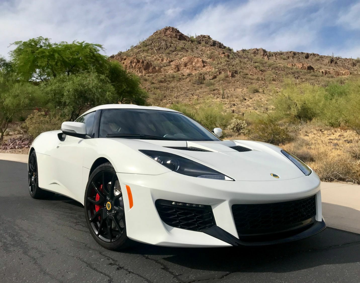 2017 Lotus Evora 6-Speed 2017 Lotus Evora 400 - 6 Speed Manual, 2018 In-Service Date!