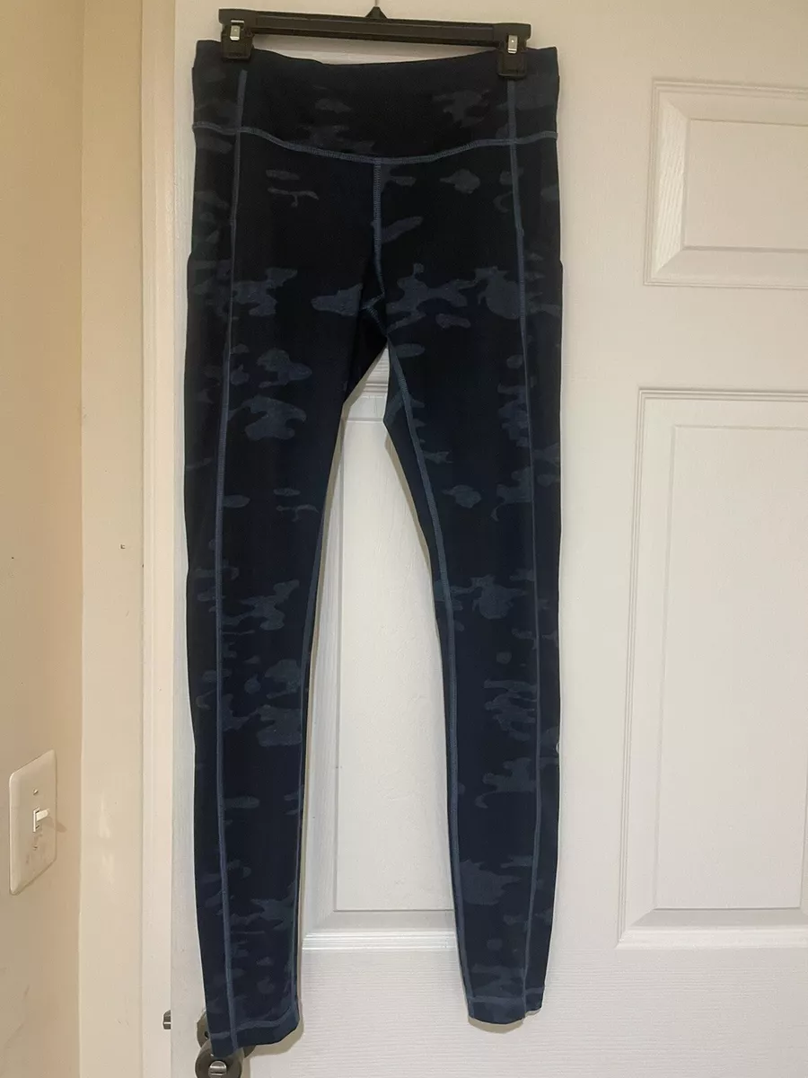 Lululemon camo size 6 full length leggings worn twice