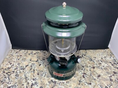 Vintage 1992 Coleman 288A700 Lantern & Original Box - Made In USA