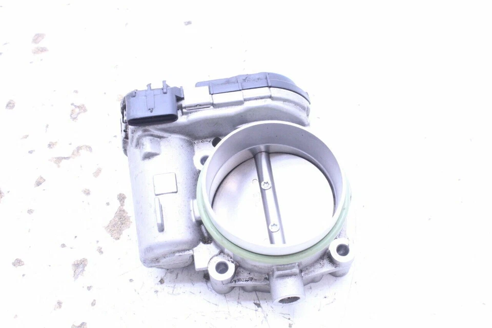 2016 Mercedes Benz AMG GT S Throttle Body OEM Used - Изображение 3 из 4