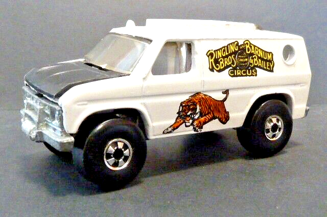 Hot Wheels Baja Bruser