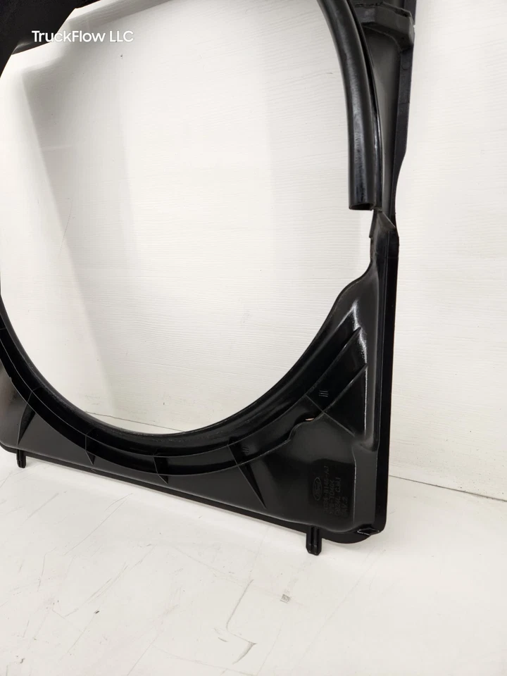 Cubierta del ventilador del radiador exterior diésel Ford F250 F350 2003-2007 6,0 L 3C34-8146-AJ Foto 4 de 4