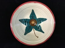 Becky LIBERTY POTTERY Roscoe Village Round Ribbed Floral Bowl