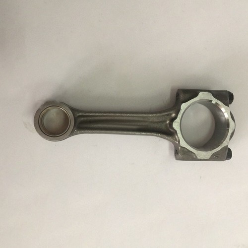 1C020-22018 for Kubota V3300 V3600 Engine Connecting Rod - Picture 2 of 4