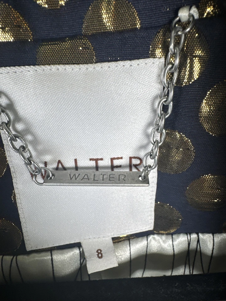 Blazer WALTER Corbata Botón Recortado Azul Marino Con Lunares Metálicos Dorados Para Mujer Talla 8 Foto 4 de 4