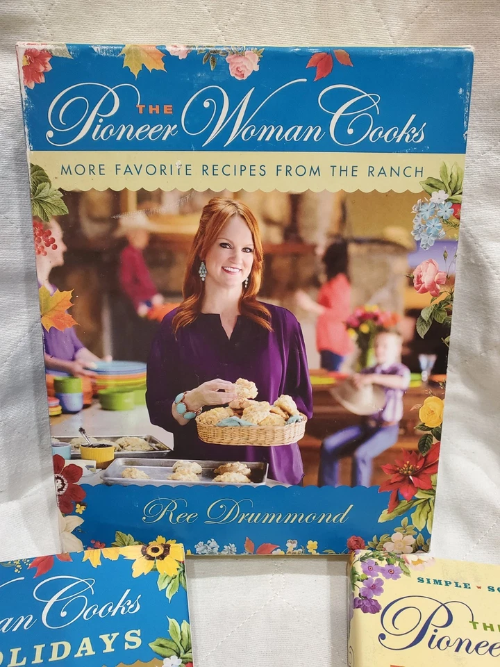 The Pioneer Woman Cooks: More Favorite Recipes From The Ranch, 2 Book Box Set - Image 2 of 4