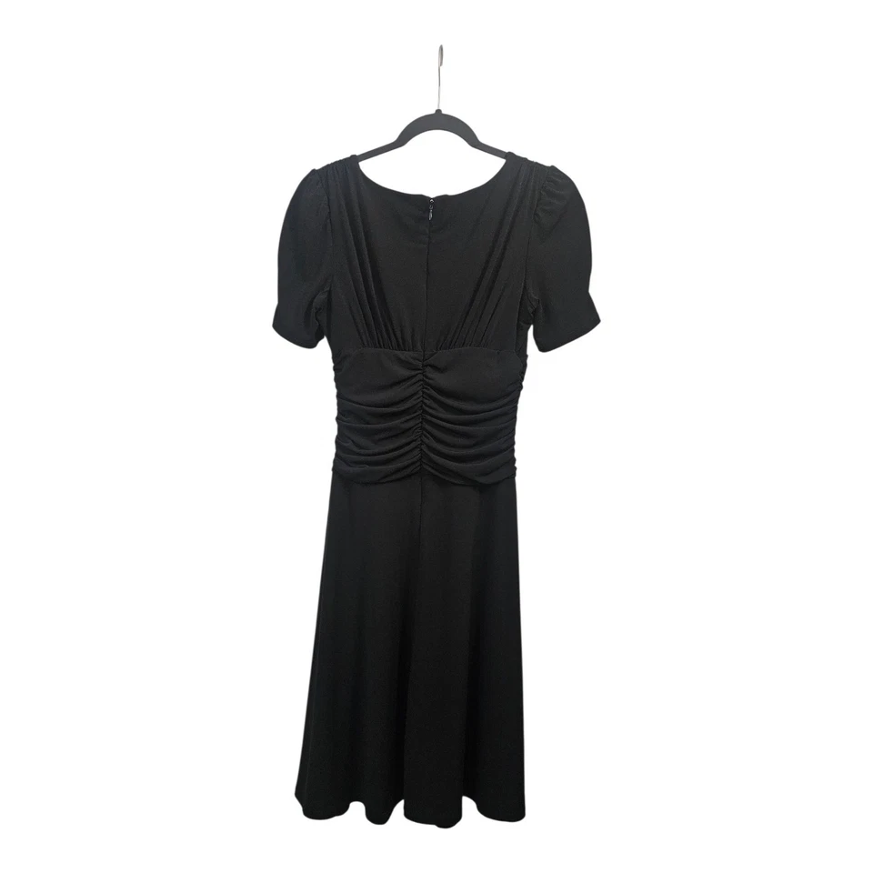 Max & Cleo Dress Size 6 Midi V-Neck Black S/S Ruching Unlined Hidden Back Zip - Image 2 of 4