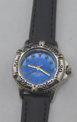 Vtg Nike Air Watch Women 28mm Blue Dial 300m New Leather New