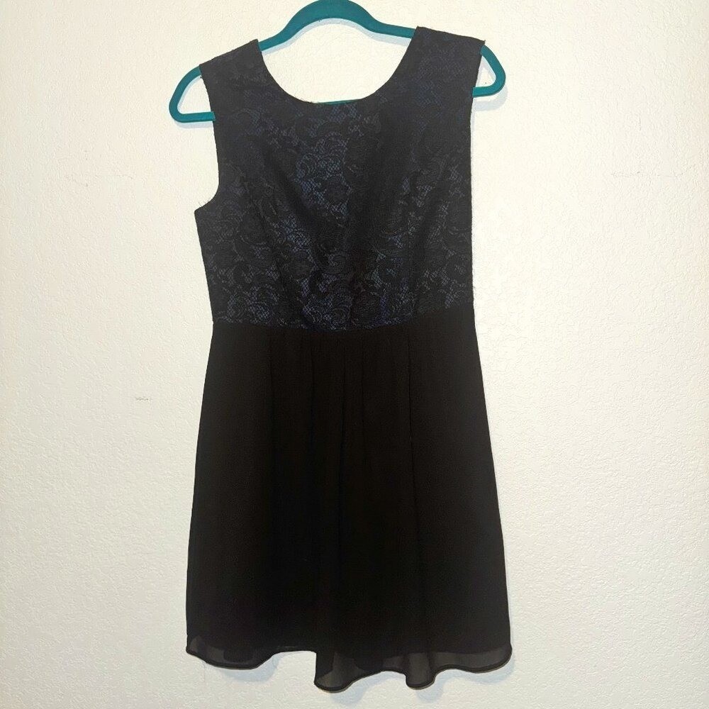 Y2K Lace Cocktail Dress Womens Small Black Blue V-Back Chiffon Fit Flare
