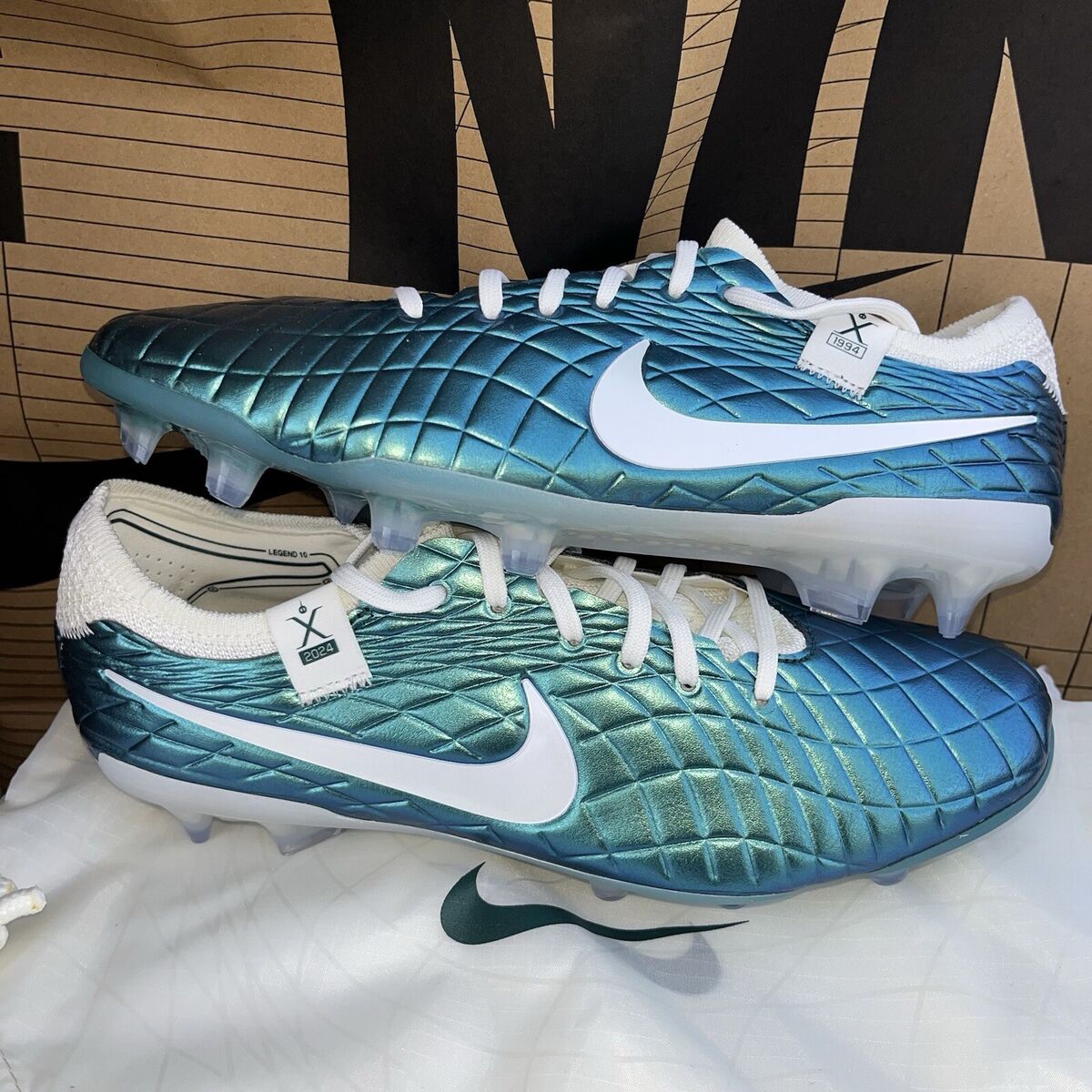NEW Nike Tiempo Legend 10 Elite FG NEW Nike Tiempo Legend 10 Elite FG