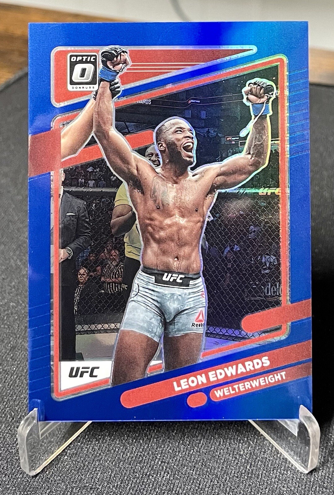 2022 Panini UFC Donruss Optic Leon Edwards #62 Blue Prizm 08/99 SP SSP