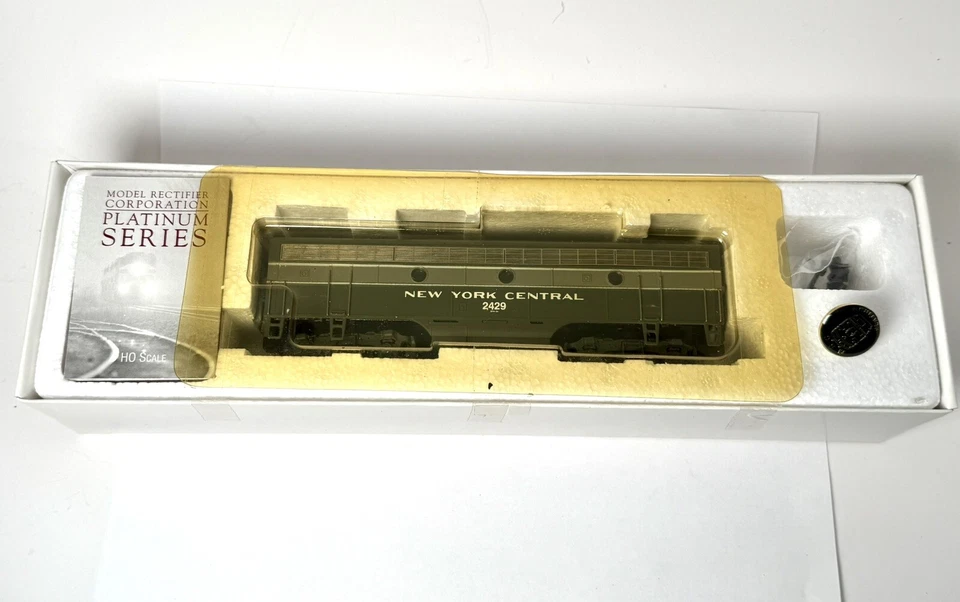 MRC HO Platinum NOS Train Engine Model 2429 New York Central Rare - READ MORE - Image 4 of 4