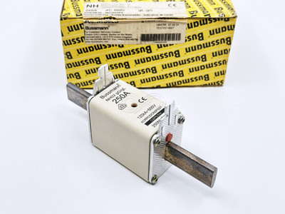 1X 250NHG02B Bussmann NH gG gL Fuse Link 250A 500VAC 250VDC Blade End Indicator