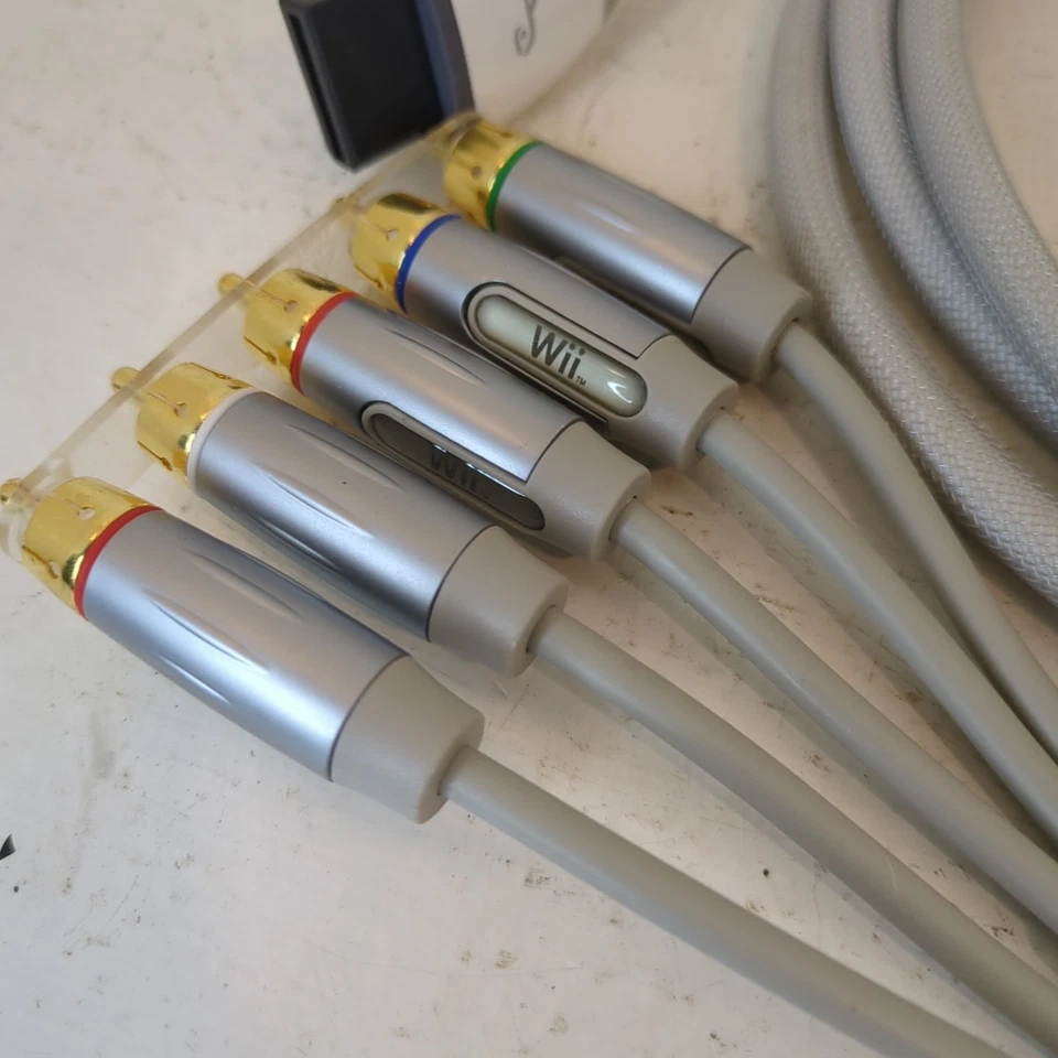 Nintendo Wii Braided Component Video Cable HD by Rocketfish - Image 3 of 4