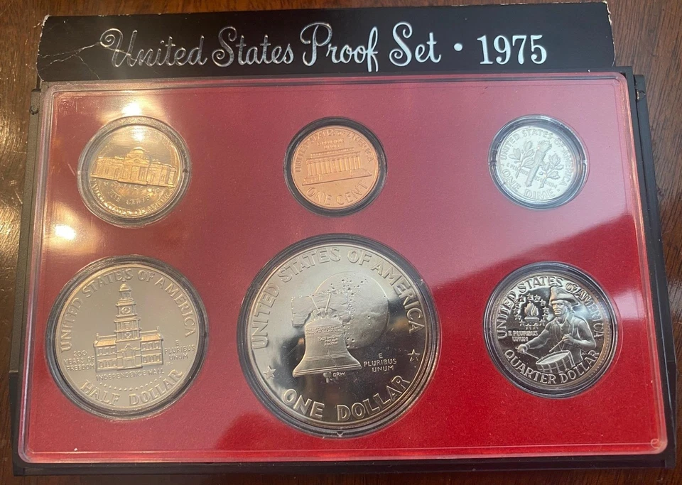 Starting at Face Value, 1975 US Proof Set with Proof Ike Dollar - Image 2 of 2