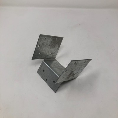 Simpson Strong-Tie HH4 Galvanized Header Hanger For 4x Nominal Lumber Qty 1