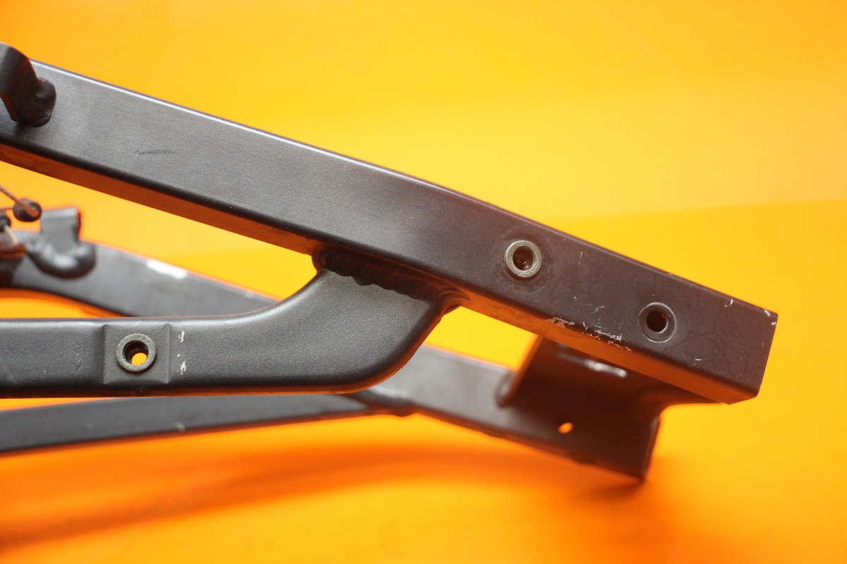 くらページ 00-01 KAWASAKI NINJA ZX12R OEM STRAIGHT REAR SUBFRAME BACK