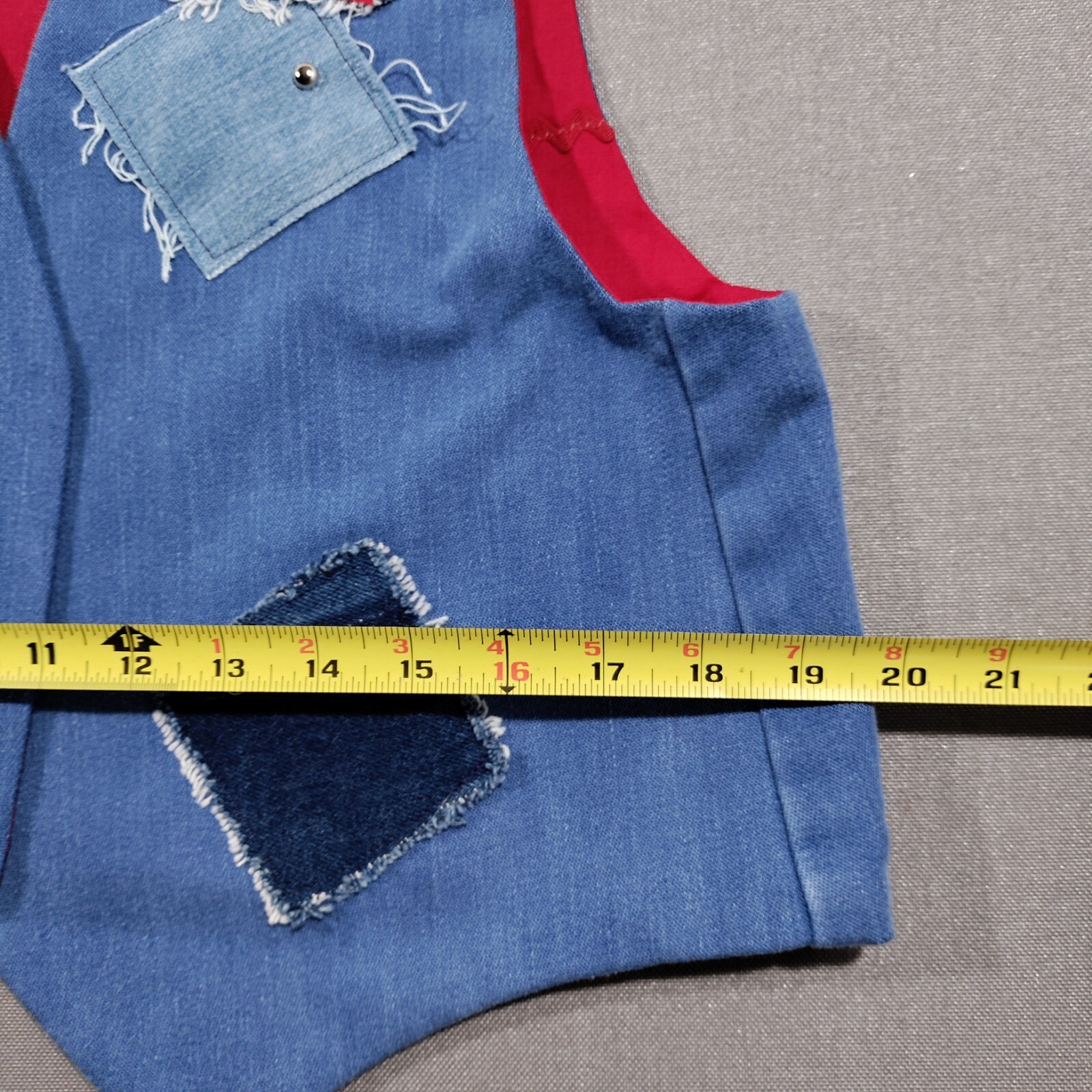 Vtg Handmade Grannycore Denim Patchwork Vest Larg… - image 3