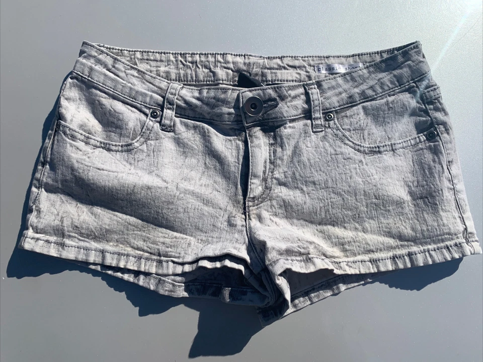 CITY STREETS Tie Dye Distressed Blanco y Negro Caliente Pantalones Cortos Botín 7 ❤️sj18m8 Foto 3 de 4