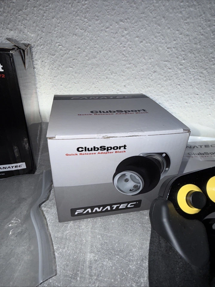 Fanatec Clubsport F1 Esports V2 Lenkrad + QR1 Wheel Side - Bild 4 von 4