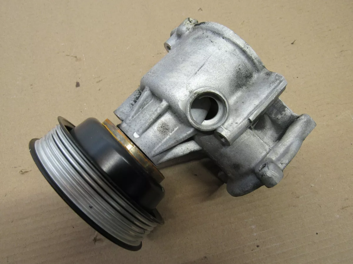 E46 m3 2024 water pump