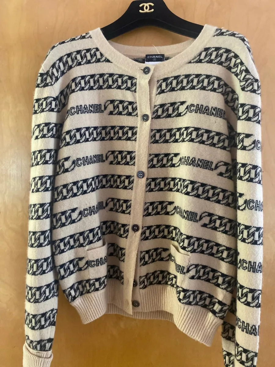 Chi tiết 54 về chanel sweater price cdgdbentreeduvn #42 Chi tiết 54 về chanel sweater price cdgdbentreeduvn