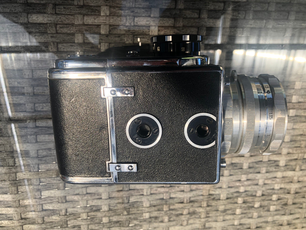 Camera Russian Arsenal Zenith 80 Medium Format 6x6 Film Camera