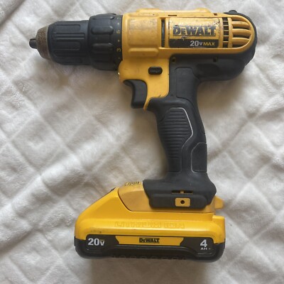 DeWalt 20V MAX DCD771 1/2'' Drill Driver W/3Ah Battery