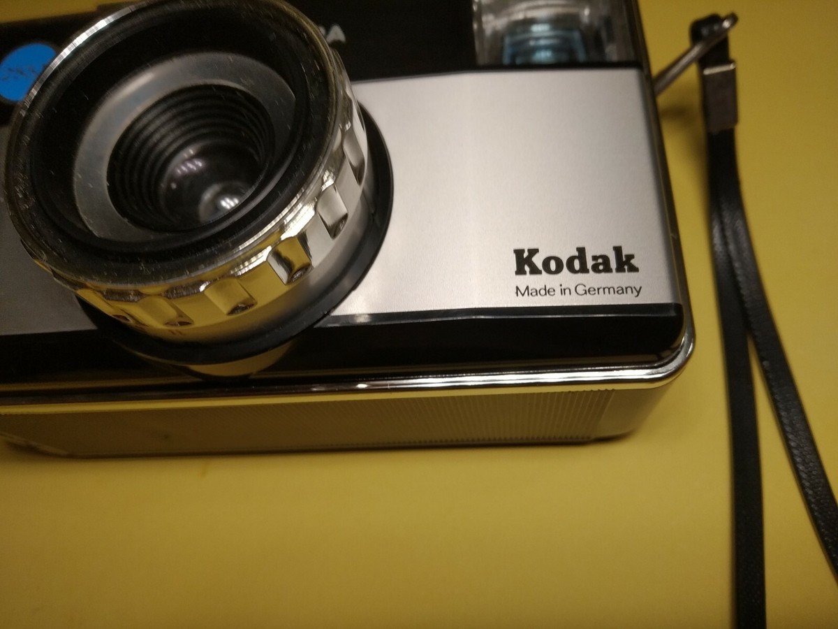 Appareil Photo Vintage Kodak Instamatic 255x – Fabriqué En Allemagne, Avec Sa Sacoche, état Fonctionnel