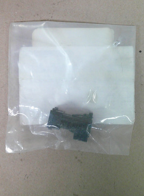 New Old Stock OEM OMC / Johnson / Evinrude Conn, SKT Plug, Part # 3011392