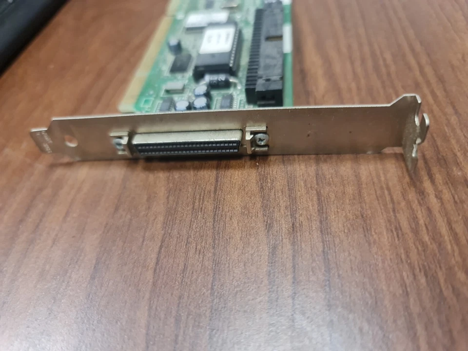 Adaptec PCI Controller Card Assembly 967706-01 967707-00 Rev A - Immagine 3 di 3