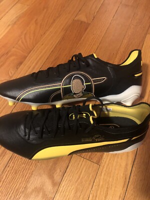 Puma King Ultimate Pele Soccer Cleats Men s 11.5 $240 Retail New  Rare