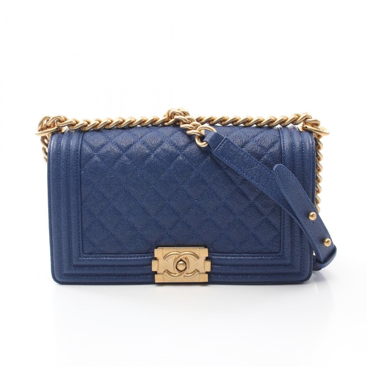 Chanel Boy Shoulder Bag in Grained Calfskin 667808