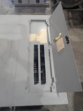 GE 225 200 AMP MLO MAIN LUG ONLY Panel Panelboard 208V 120V 240V THQB #517