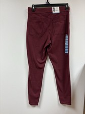 Hue Women's Denim Leggings Size Large Back Pockets Stretch Pull On New with Tags