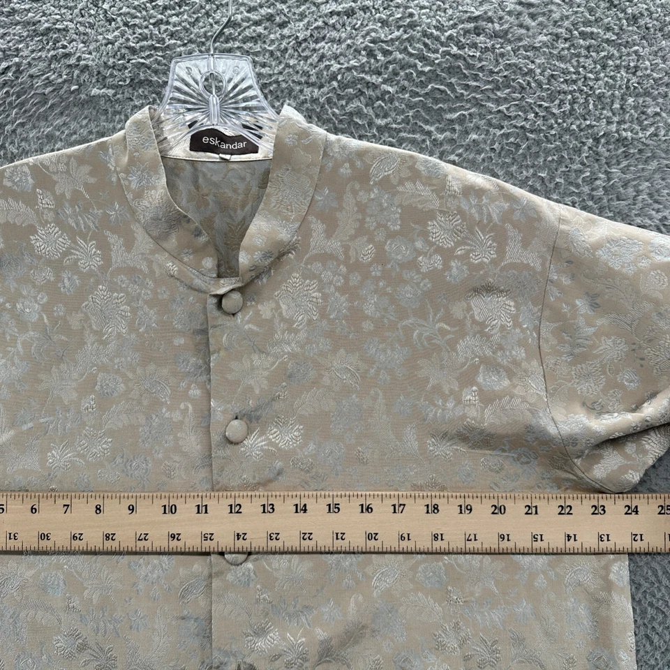 Chaqueta Eskandar para mujer 1 beige floral mezcla de seda mandarín túnica cuadrada de gran tamaño Foto 3 de 4