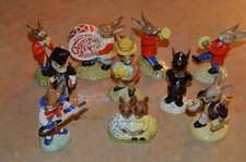 1974-1990 ROYAL DALTON BUNNYKINS FIGURINE COLLECTION!!! 10 TOTAL!!! MUST SEE!!!