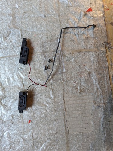 Acer Aspire V3 771G Ersatzteile Mainboard Tastatur Kühler Displaykabel Lüfter