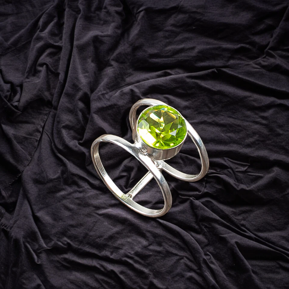 Green Peridot Gemstone Handmade 925 Sterling Silver Jewelry Gift Ring Gift For - Image 2 of 3