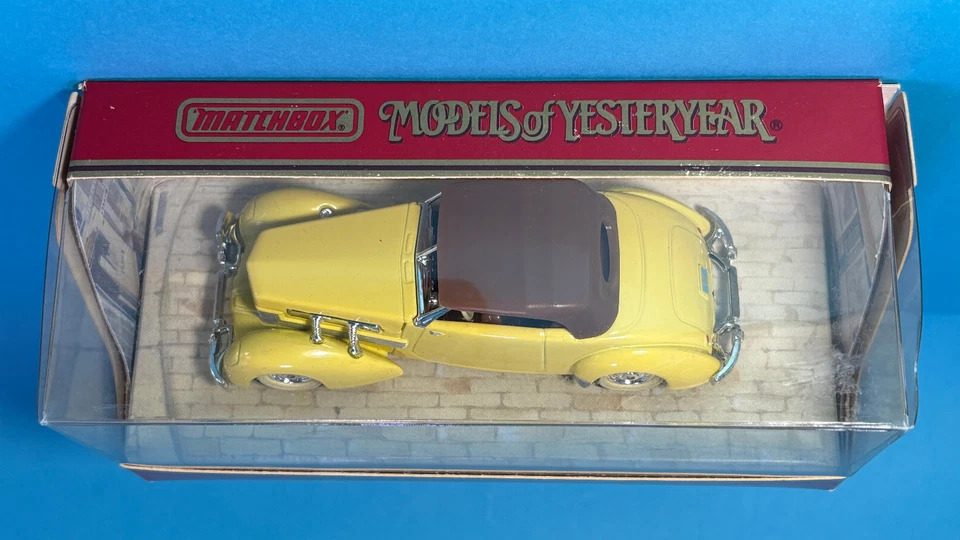 1990 Matchbox Models of Yesteryear Diecast Car MIB Y-18 Yellow CORD - Image 2 of 3