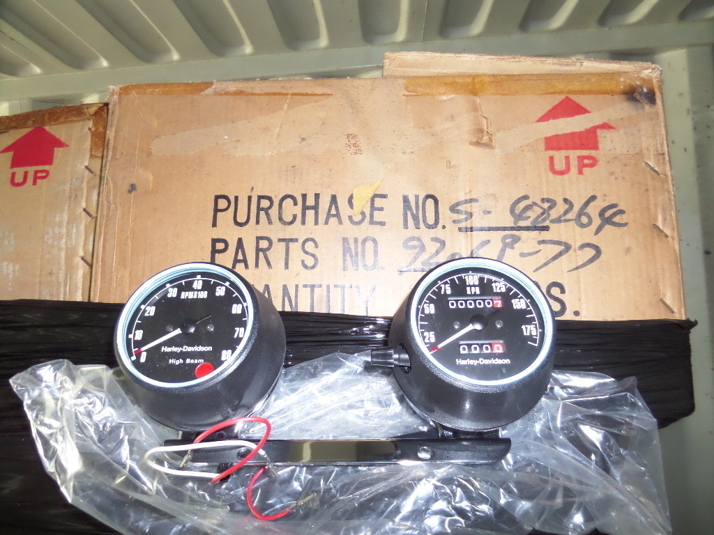 NOS Harley Davidson Sportster Speedometer Tachometer Gauge Meter 92069