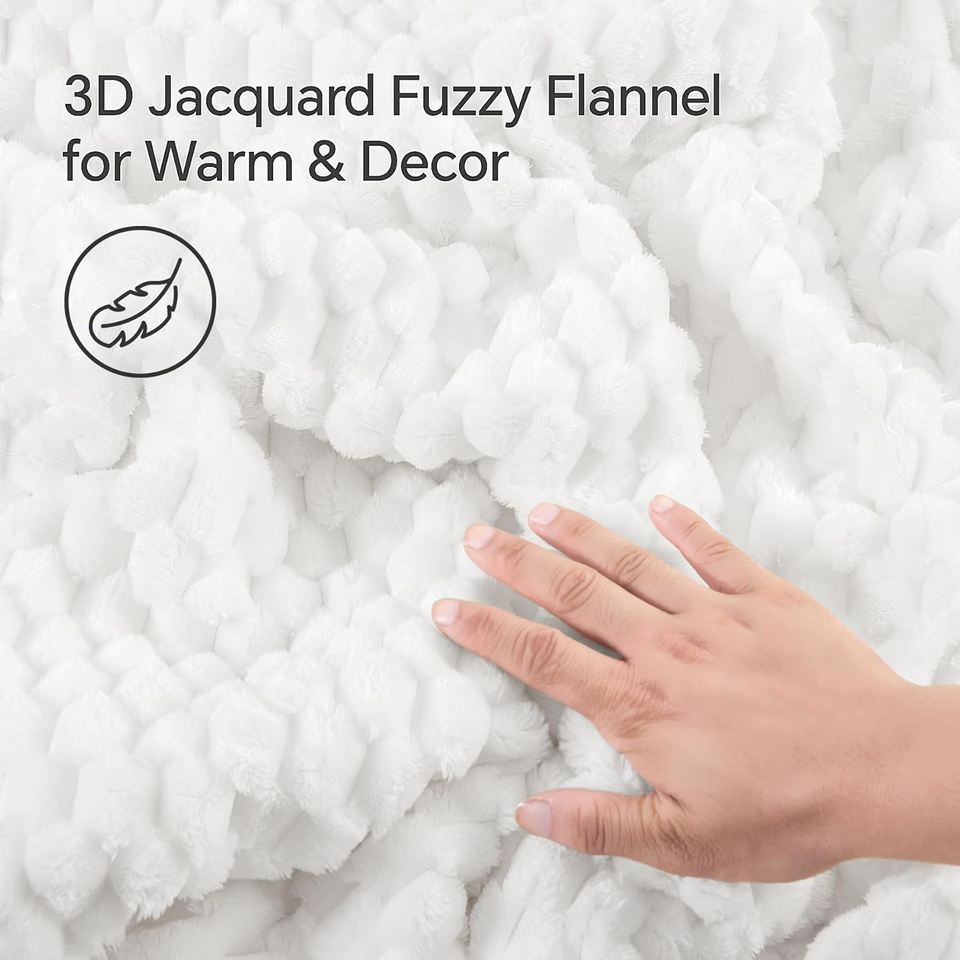 Fluffy Queen Comforter Set White Fleece Soft Comforter for Queen Size