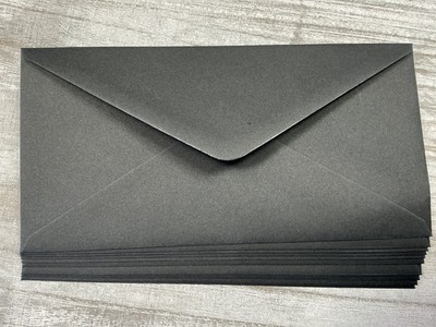 10 schwarze DL Briefumschläge Premium Qualität 100 g/m² 220 mm x 110 mm, 1/3 A4 Format