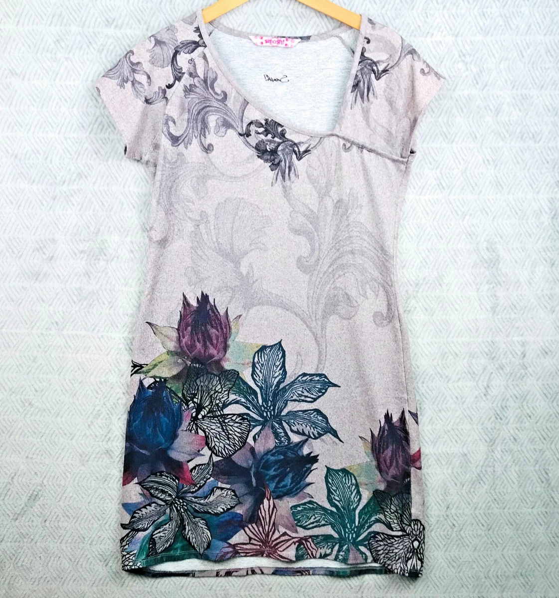 Robe Smash Taille S/36 - évasee, Col Roulé, Sans Manches, En Viscose Multicolore, état Très Bon